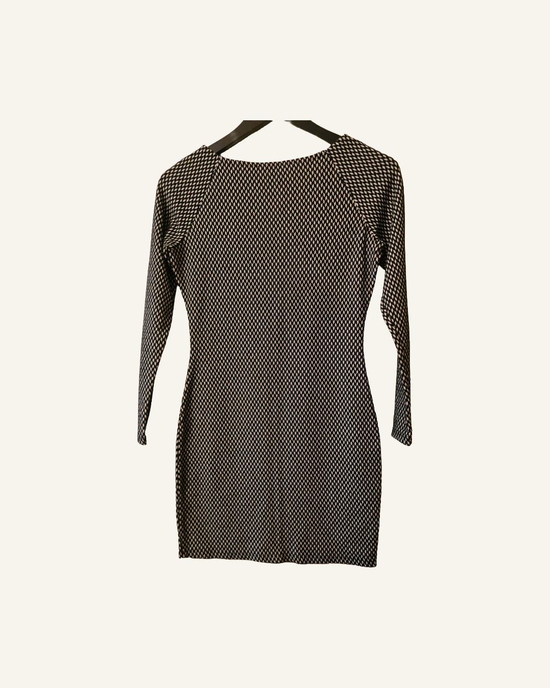 Mango jurk met lange mouwen – maat XS – Tweedehands