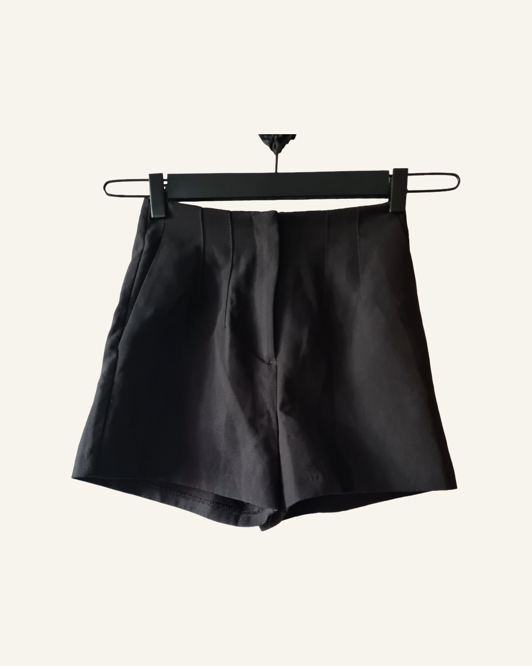 Amisu korte broek – maat XS (32) – Tweedehands