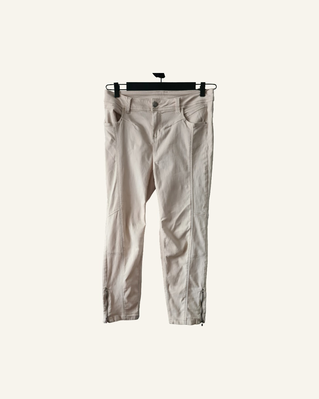 Beige jeans met ritsdetail – maat L – Tweedehands