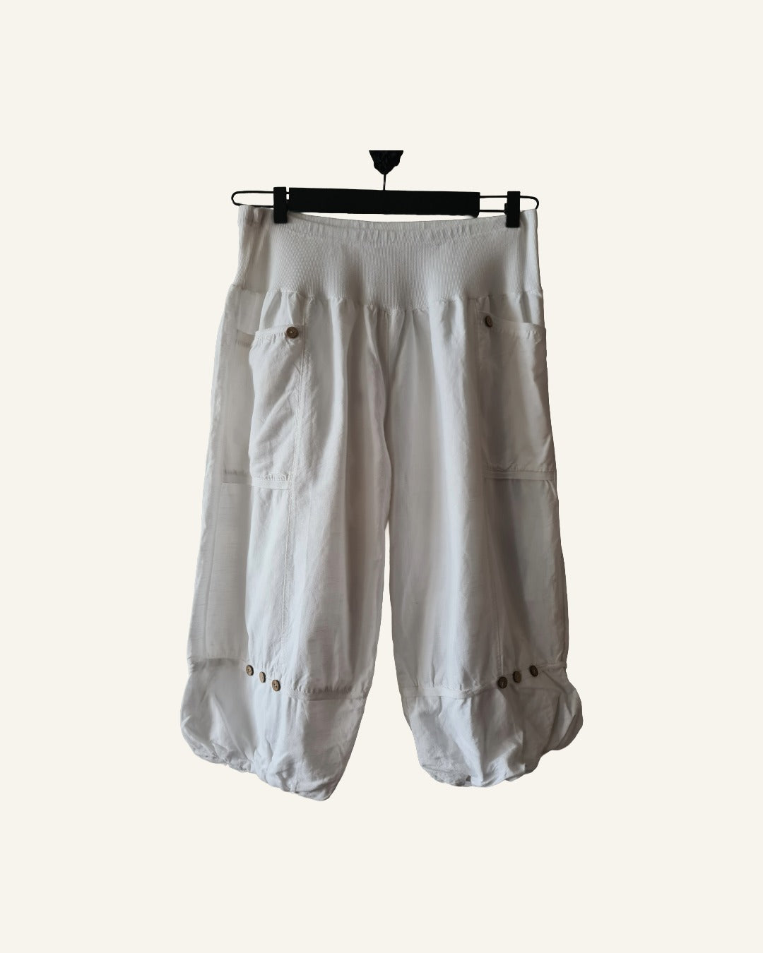 Witte linnen 3/4 broek – maat XXL (46/48) – Tweedehands
