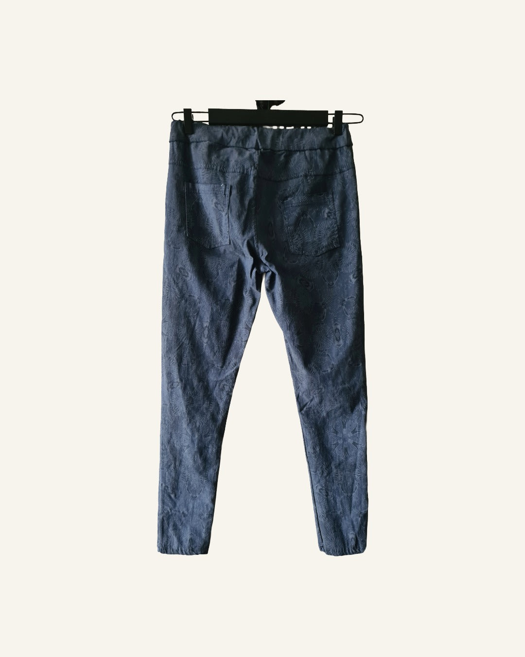 Broek – maat L – Tweedehands