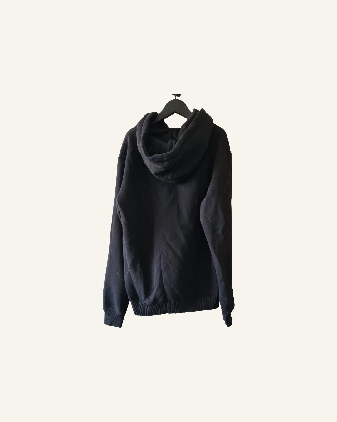 Fam Lakap Hoodie – Maat S – Tweedehands