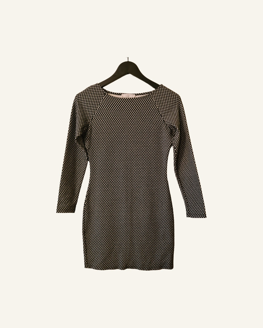 Mango jurk met lange mouwen – maat XS – Tweedehands