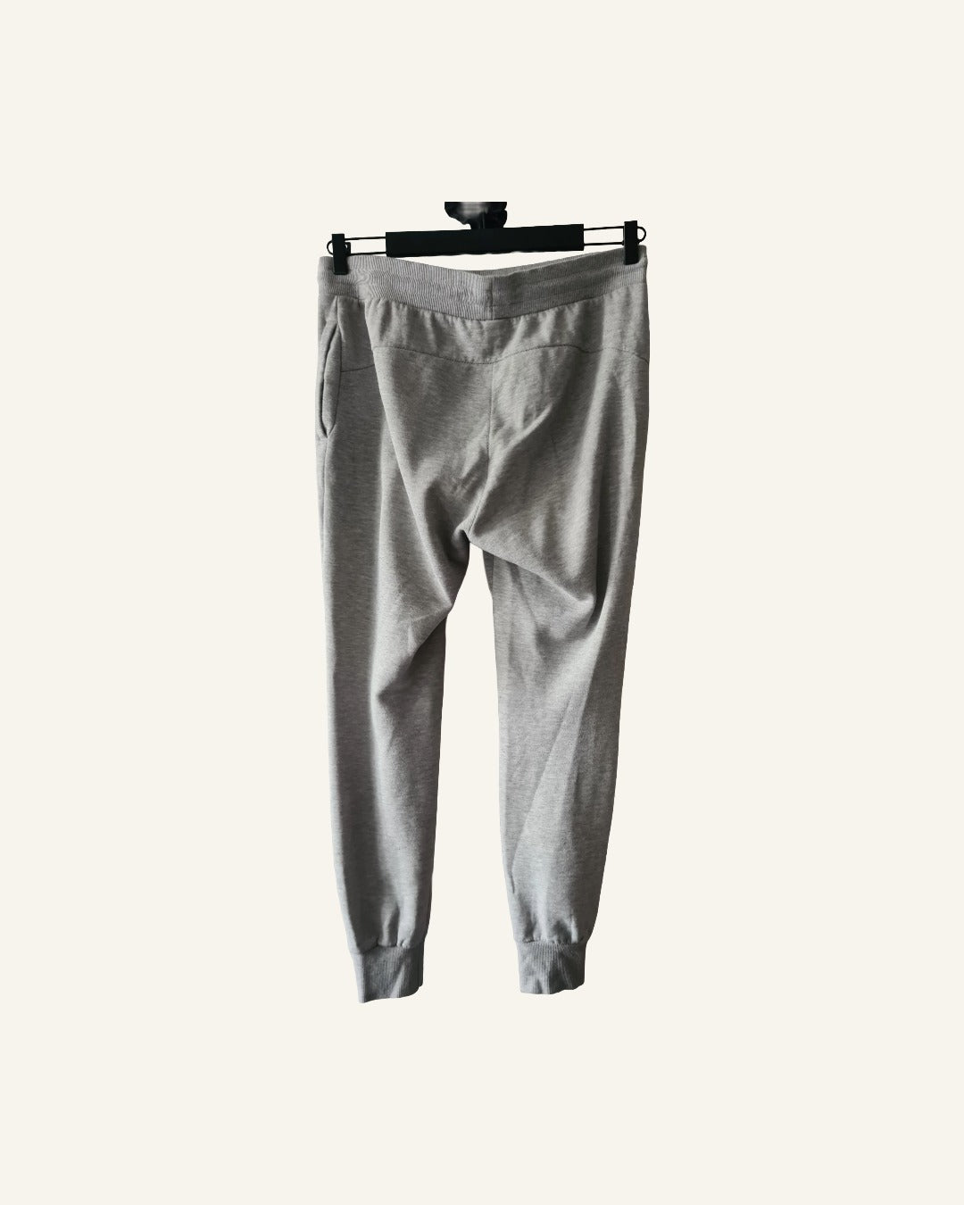 Ellesse joggingbroek – maat 42 – Tweedehands