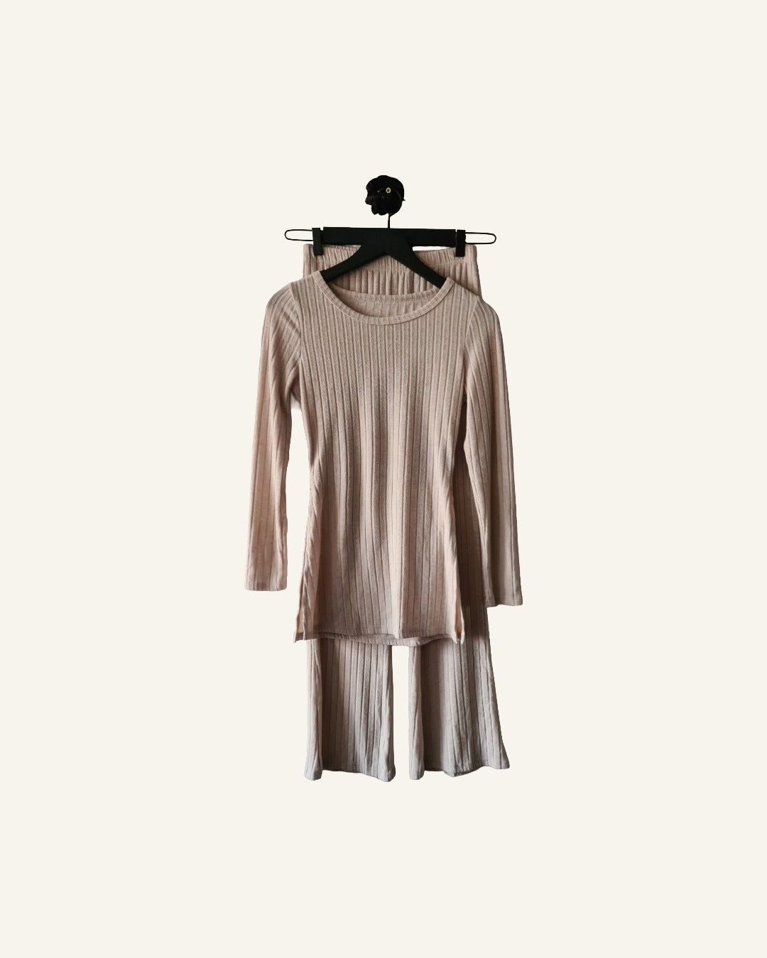 Huispak (2-delig) – beige – maat M – Tweedehands