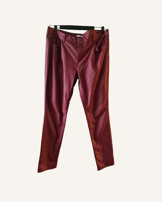 Miss Etam wijnrode broek – maat 46 (valt als 48/50) – Tweedehands