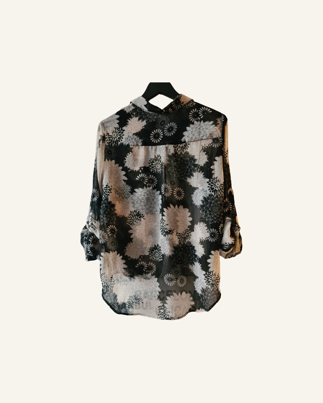 Doorschijnende blouse met bloemprint – maat L – Tweedehands