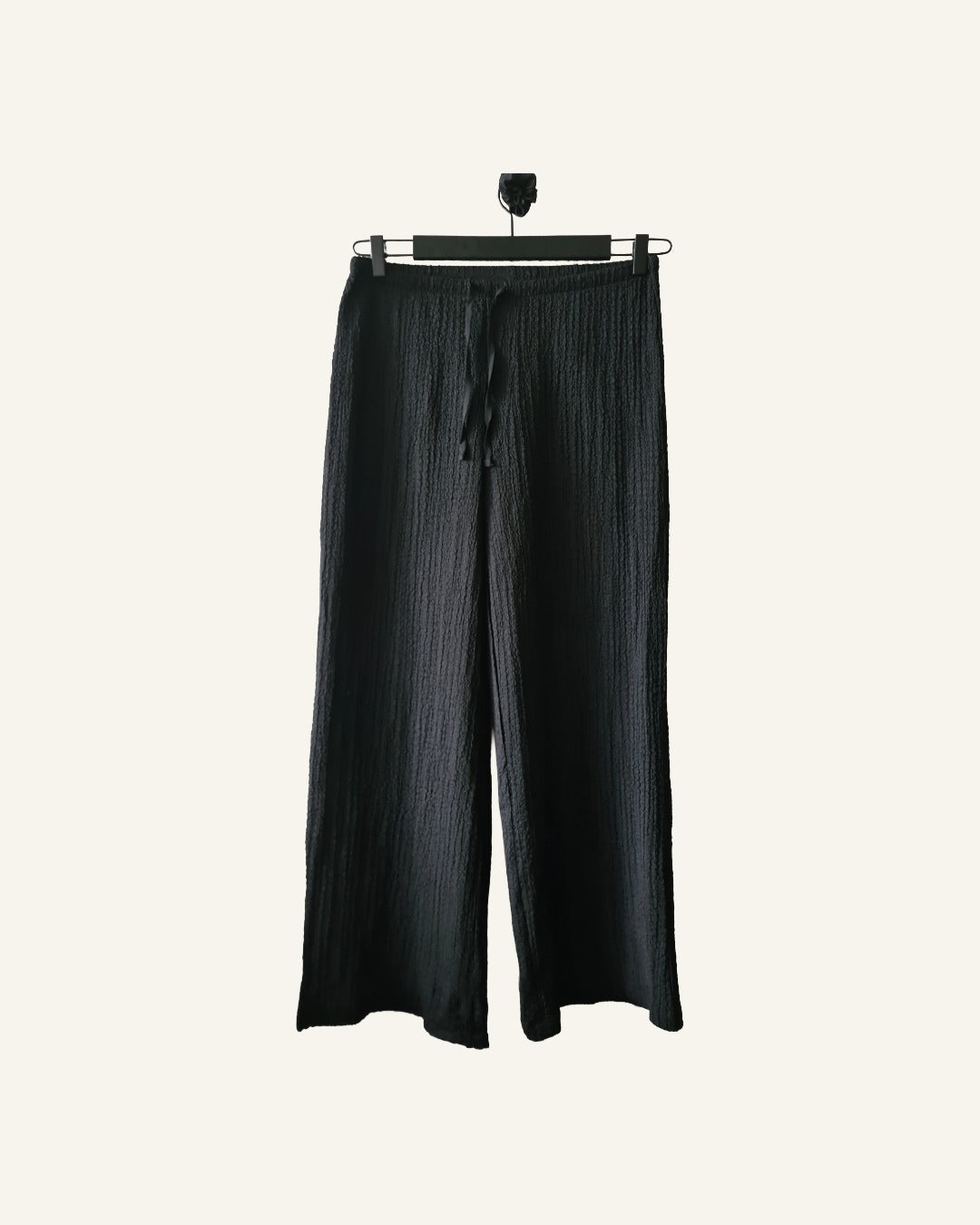 H&M broek zwart – maat S/M – elastische taille – Tweedehands
