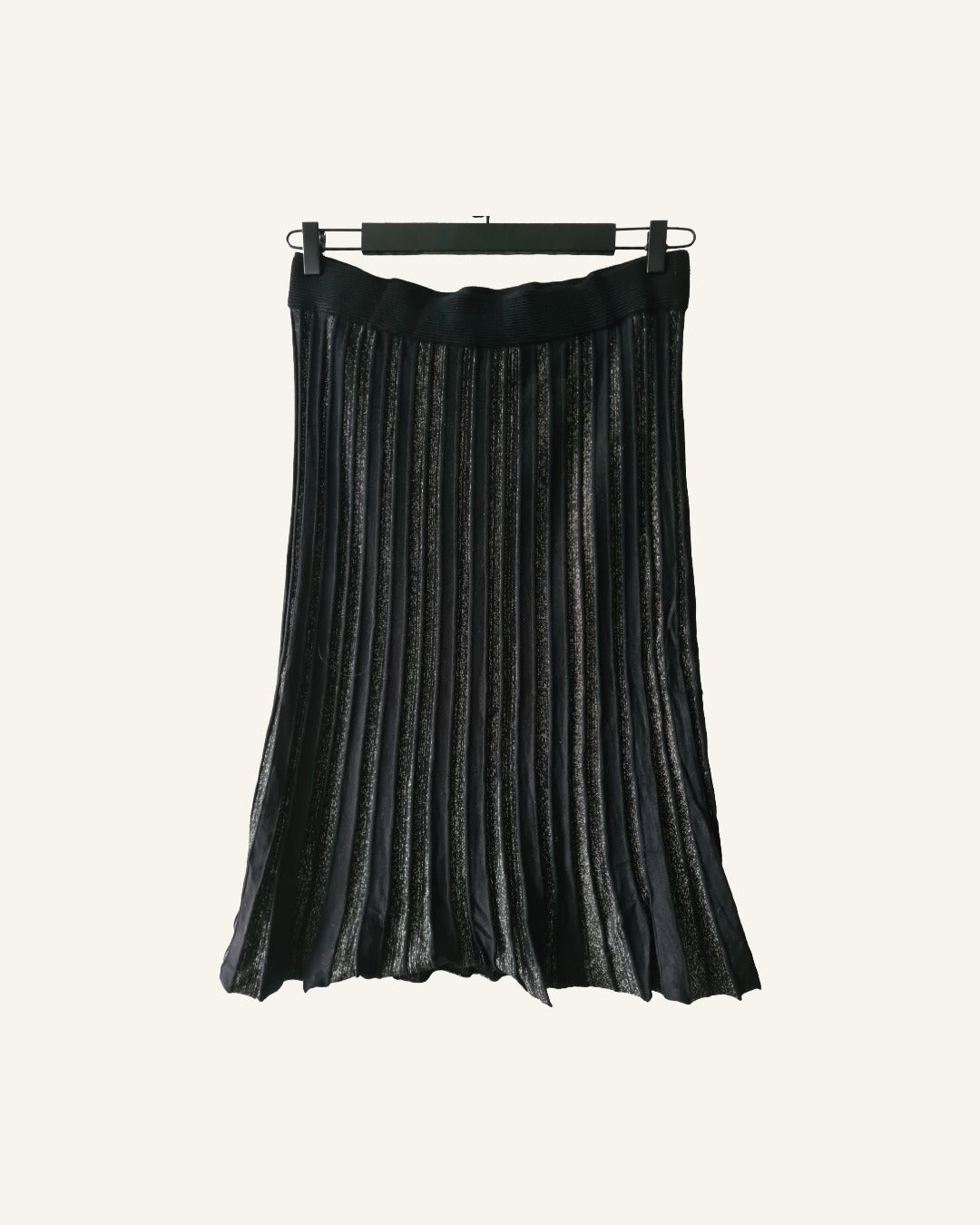 Yuni Knitwear rok – maat L – Tweedehands