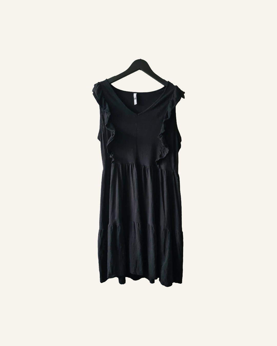 Ever Mi zwarte jurk met ruches – maat L – Tweedehands