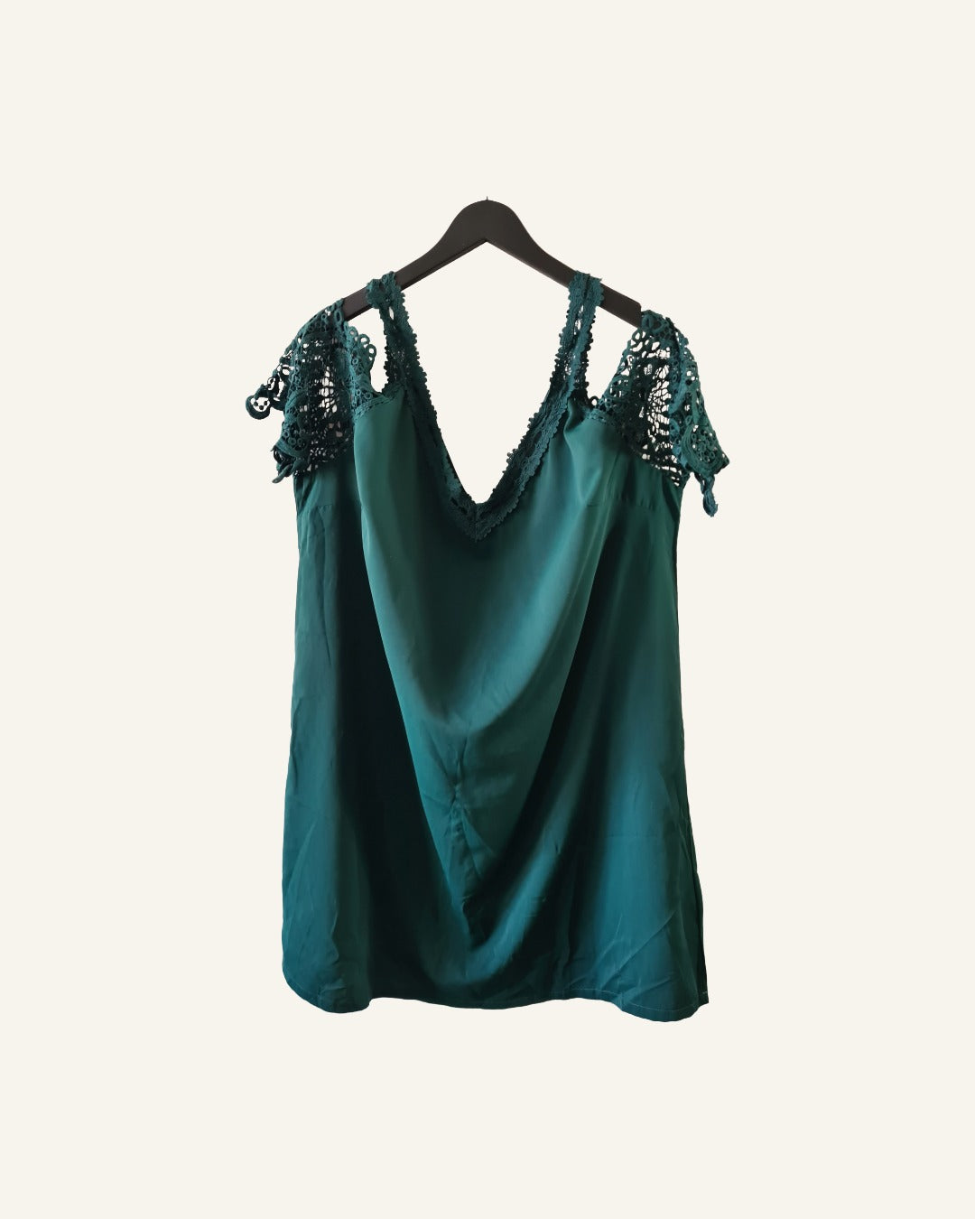 Shein T-shirt – maat 3XL (48/50) – Tweedehands