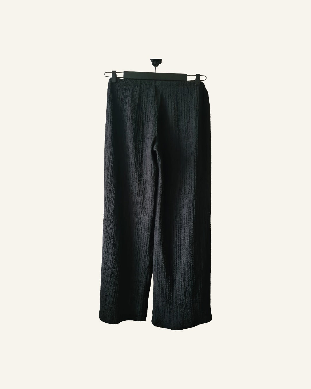 H&M broek zwart – maat S/M – elastische taille – Tweedehands