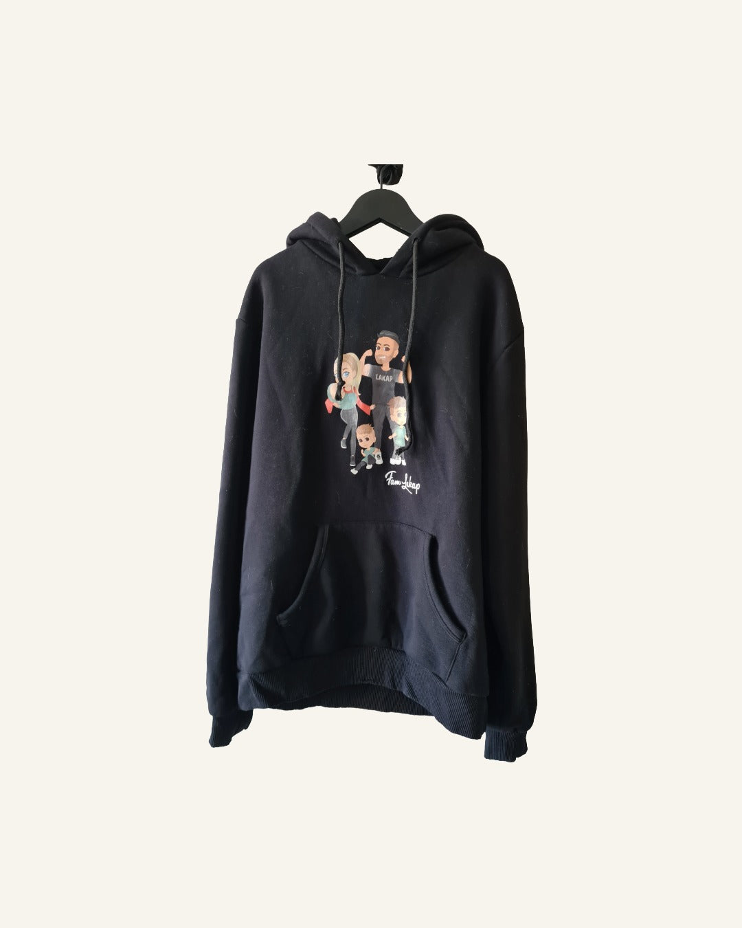 Fam Lakap Hoodie – Maat S – Tweedehands